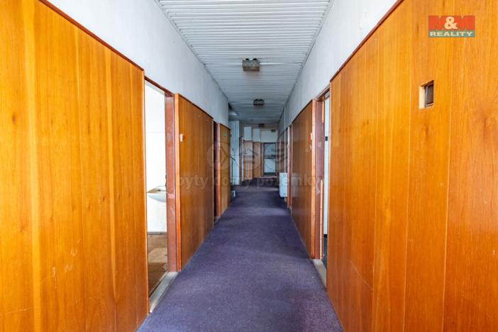 Prodej obchodního prostoru, Strakonice - Strakonice II, Komenského, 800 m2