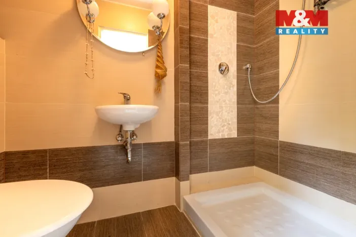 Prodej rodinného domu, Bílina - Újezdské Předměstí, 5. května, 280 m2