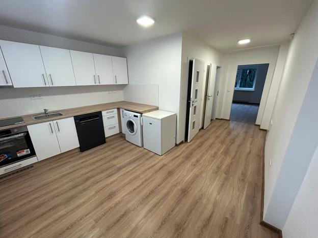 Pronájem bytu 1+1, Ostrava, Obránců míru, 37 m2