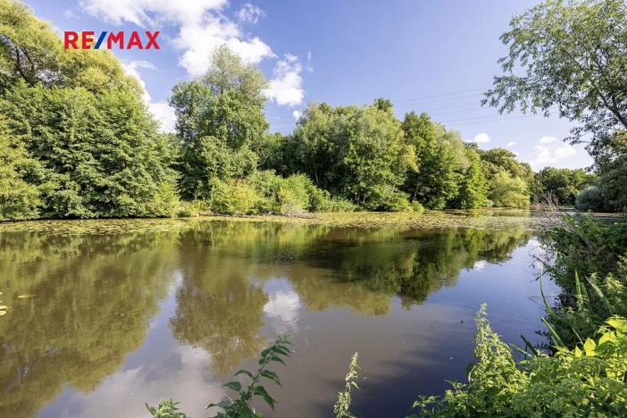 Prodej chaty, Káraný, 50 m2