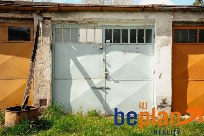 Prodej garáže, Praha - Čakovice, Řepová, 16 m2