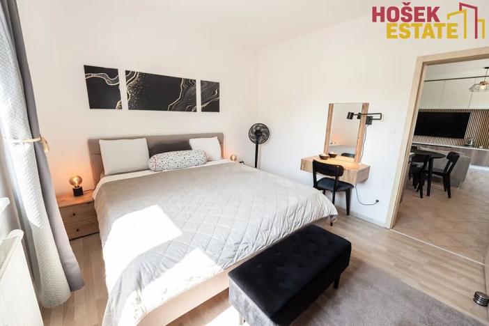 Prodej bytu 3+kk, Holubice, 74 m2