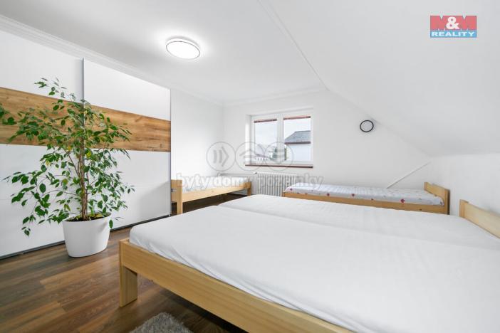 Prodej rodinného domu, Staňkov - Staňkov I, Plzeňská, 180 m2