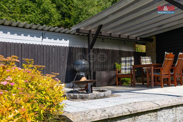 Prodej rodinného domu, Morávka, 294 m2