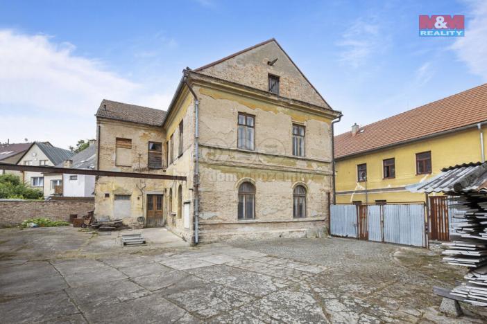 Prodej činžovního domu, Opočno, Baštecká, 970 m2