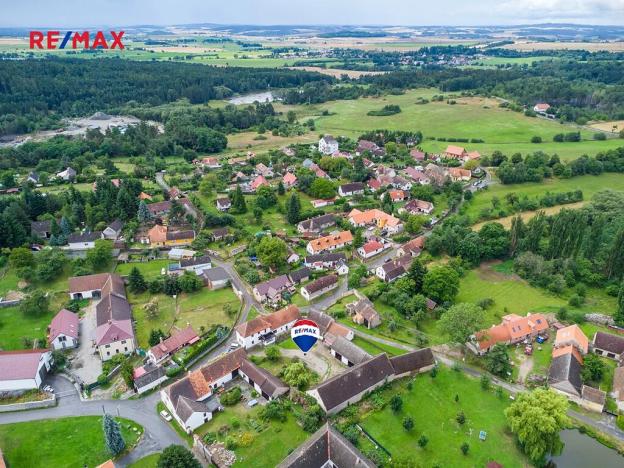 Prodej rodinného domu, Kozárovice, 174 m2