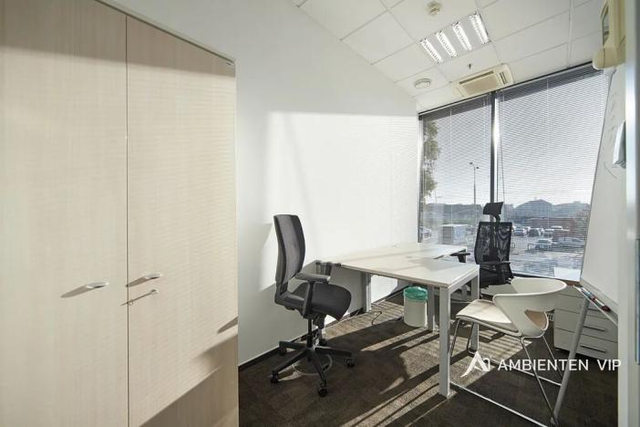 Pronájem kanceláře, Brno, Orlí, 192 m2