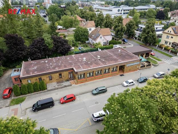 Prodej obchodního prostoru, Čelákovice, Rumunská, 794 m2