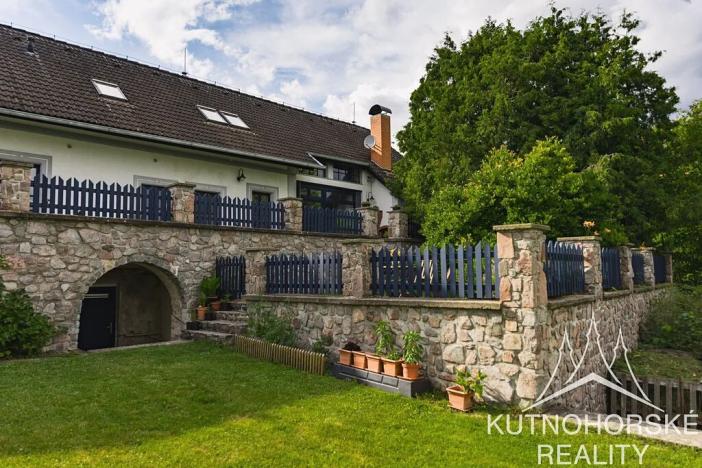 Prodej rodinného domu, Javornice, 244 m2