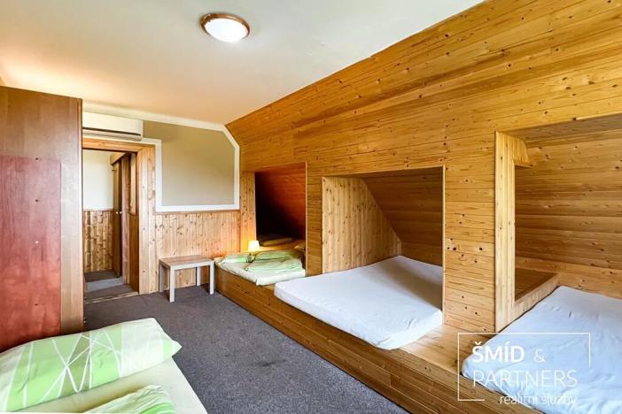 Prodej ubytování, Hraběšice, 788 m2