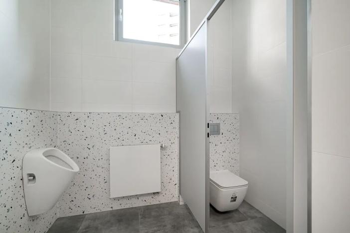 Prodej restaurace, Praha - Holešovice, V háji, 217 m2