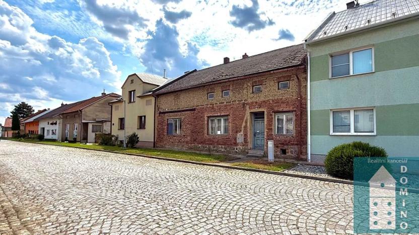 Prodej rodinného domu, Záříčí, 219 m2