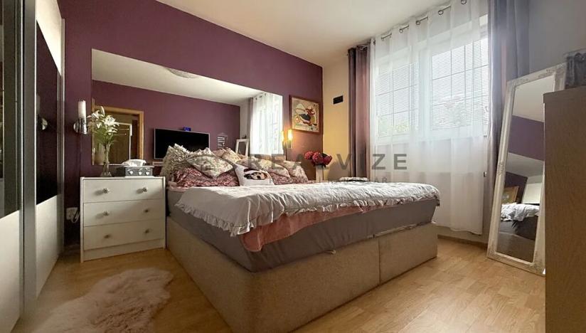 Prodej rodinného domu, Strážkovice, 200 m2