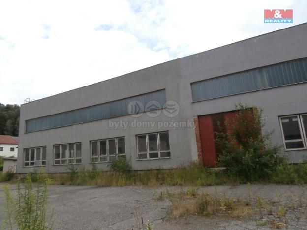 Pronájem skladu, Červený Kostelec, 1600 m2