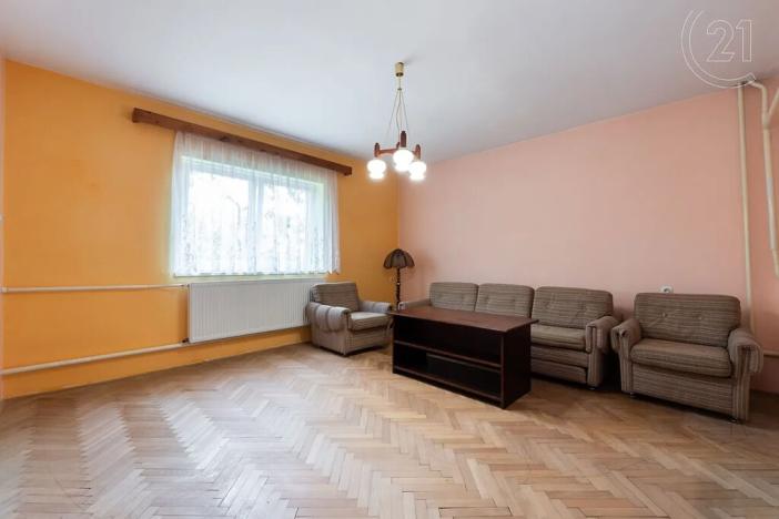 Prodej rodinného domu, Podolanka, 147 m2