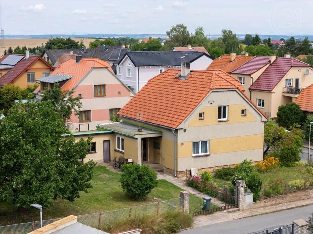 Prodej rodinného domu, Podolanka, 147 m2