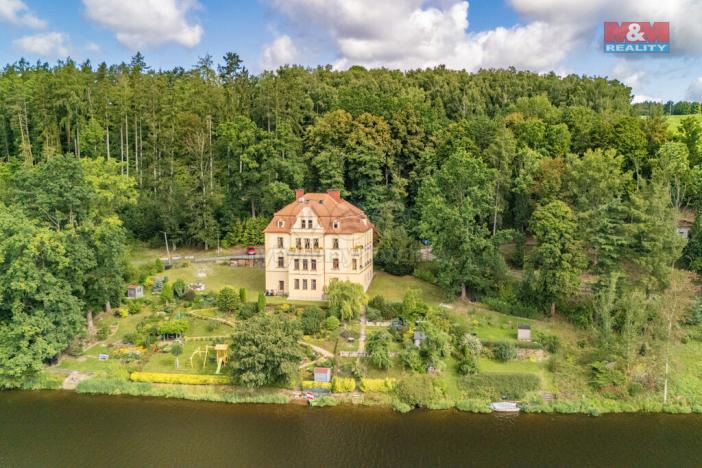 Prodej bytu 3+1, Cheb, Kachní kámen, 118 m2