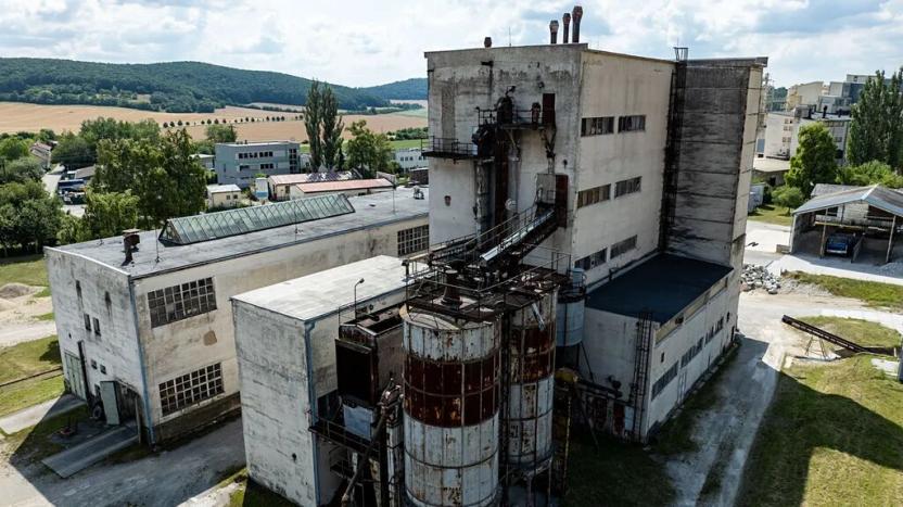 Prodej komerčního pozemku, Čebín, 17681 m2