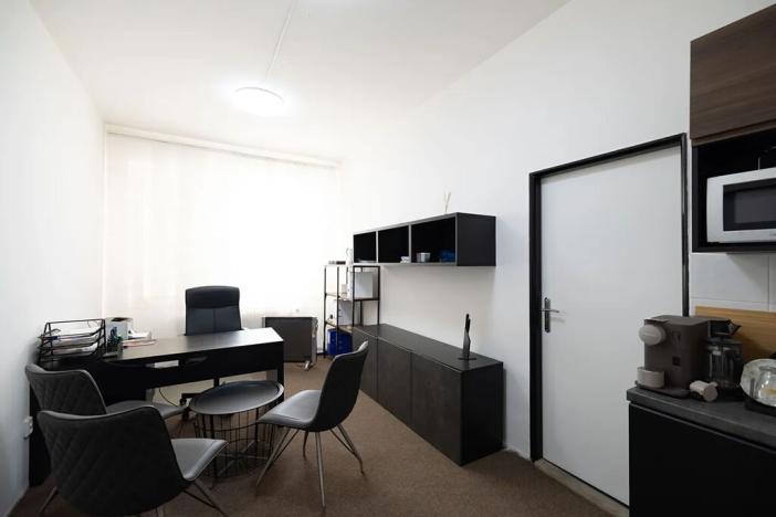 Prodej komerčního pozemku, Čebín, 17681 m2