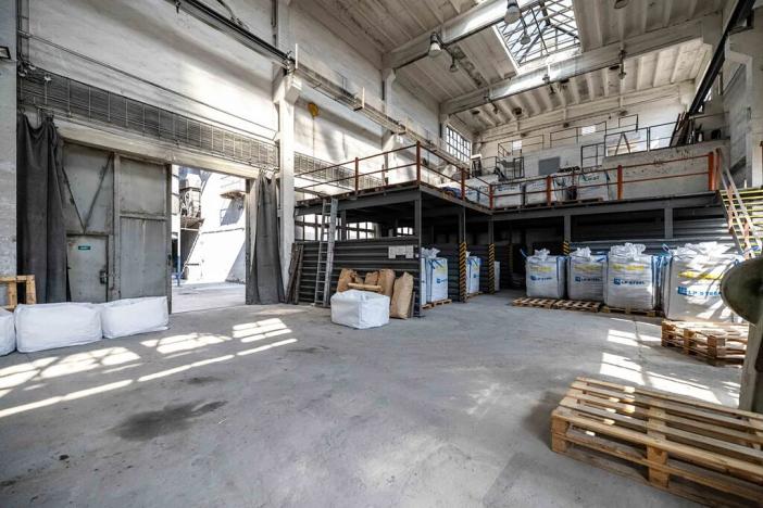 Prodej výrobních prostor, Čebín, 3507 m2