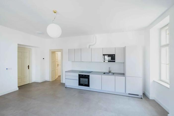 Pronájem bytu 2+kk, Praha, Karoliny Světlé, 72 m2