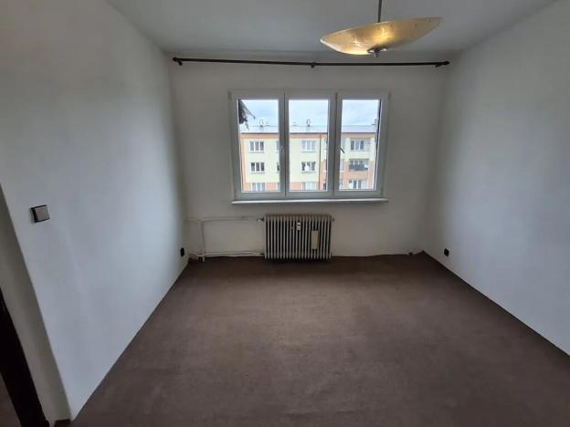 Prodej bytu 2+1, Cheb, V Zahradách, 51 m2