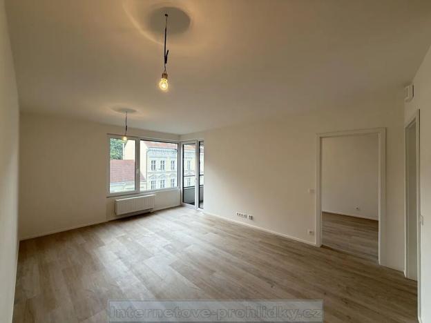 Pronájem bytu 2+kk, Praha - Motol, Plzeňská, 54 m2