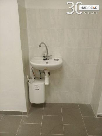 Pronájem obchodního prostoru, Hranice, 43 m2