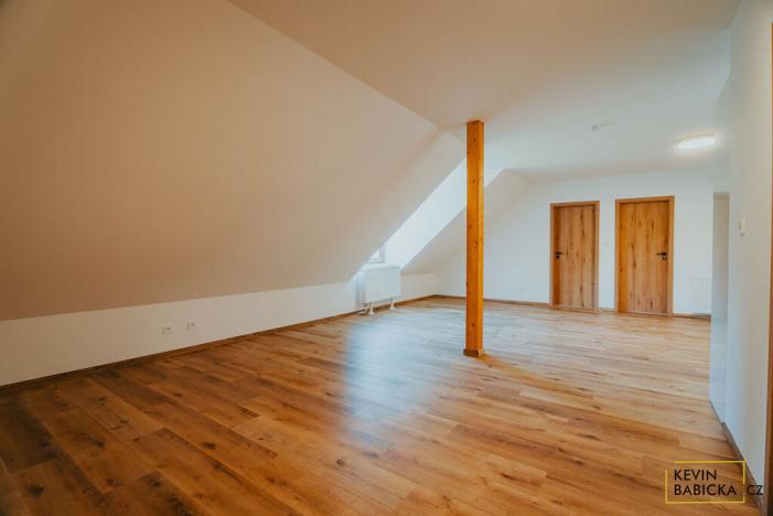 Prodej bytu 3+kk, Chlum u Třeboně - Lutová, 67 m2