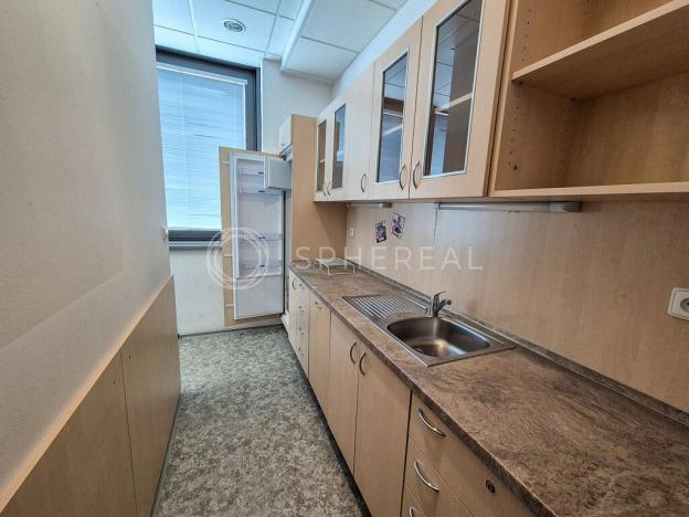 Pronájem kanceláře, Brno - Štýřice, Londýnské náměstí, 202 m2