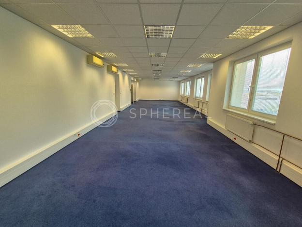 Pronájem kanceláře, Brno - Slatina, Řípská, 436 m2