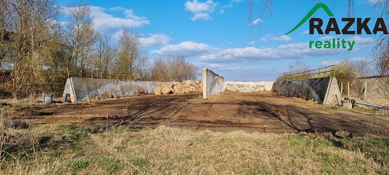 Prodej komerční, Dlouhý Újezd, 10000 m2
