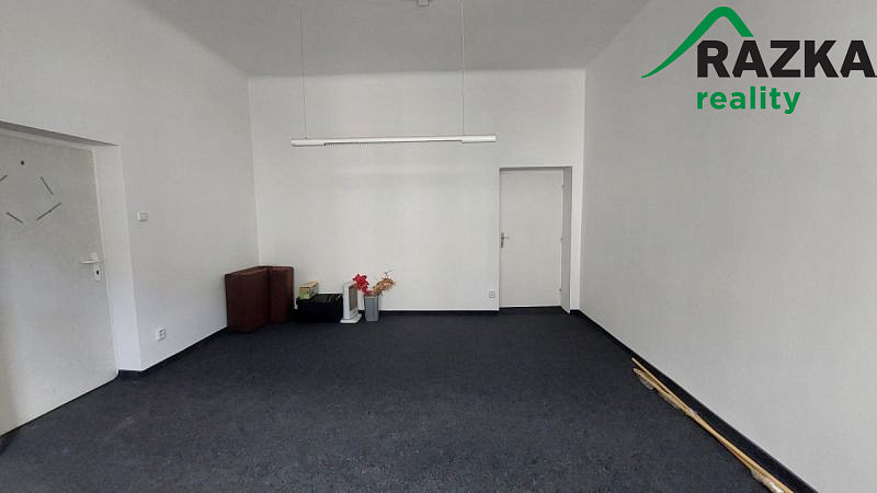 Pronájem kanceláře, Mariánské Lázně, Lidická, 21 m2