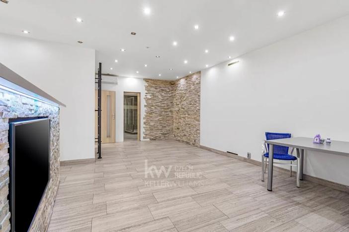 Pronájem bytu 3+kk, Nové Strašecí, Žižkovo náměstí, 65 m2