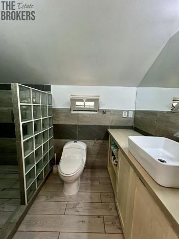 Prodej rodinného domu, Coxen Hole, Roatán, Honduras, 106 m2