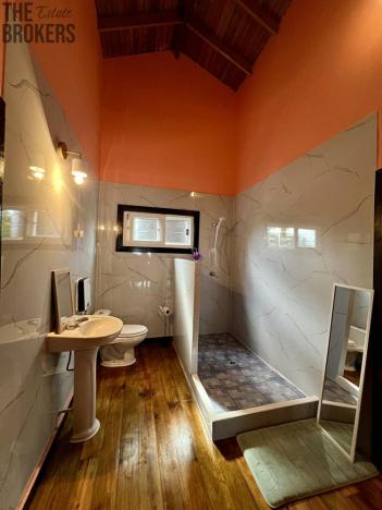 Prodej rodinného domu, Coxen Hole, Roatán, Honduras, 139 m2