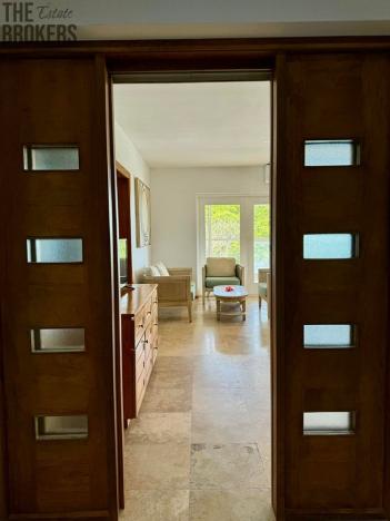 Prodej rodinného domu, Coxen Hole, Roatán, Honduras, 668 m2