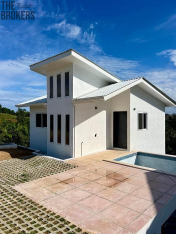 Prodej rodinného domu, Coxen Hole, Roatán, Honduras, 90 m2