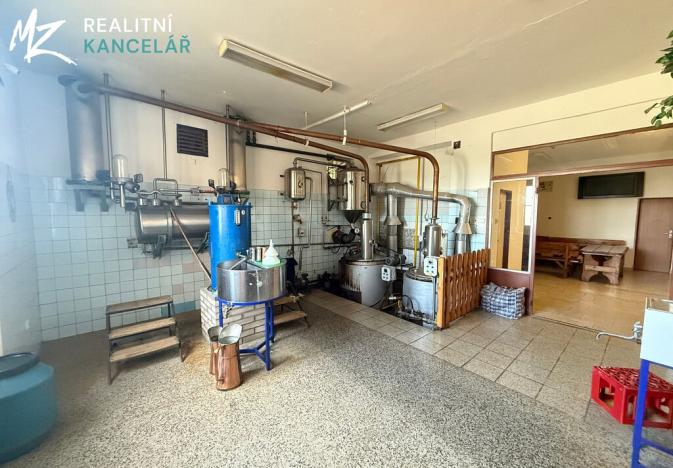 Prodej rodinného domu, Mrsklesy, 437 m2