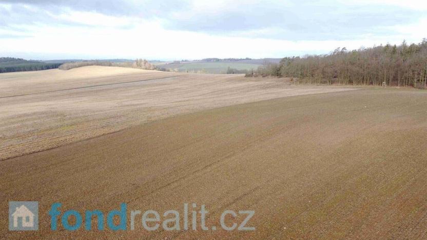 Prodej pole, Terešov, 2574 m2