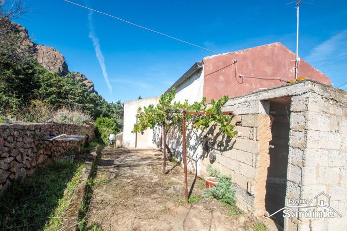 Prodej domu, Giuncana, Sardinie, Itálie, 130 m2