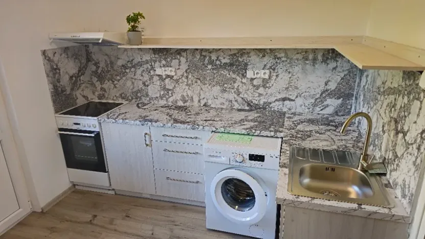 Pronájem bytu 2+1, Česká, 55 m2