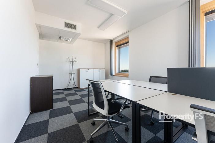 Pronájem kanceláře, Brno - Štýřice, Pražákova, 142 m2