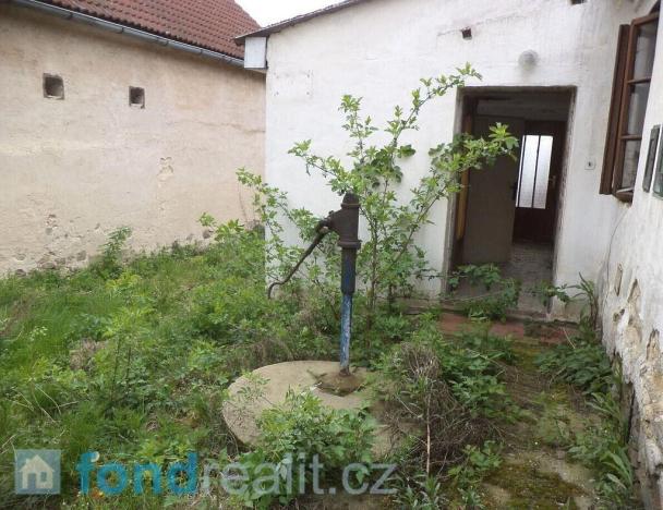 Prodej komerční, Hosín - Dobřejovice, 955 m2