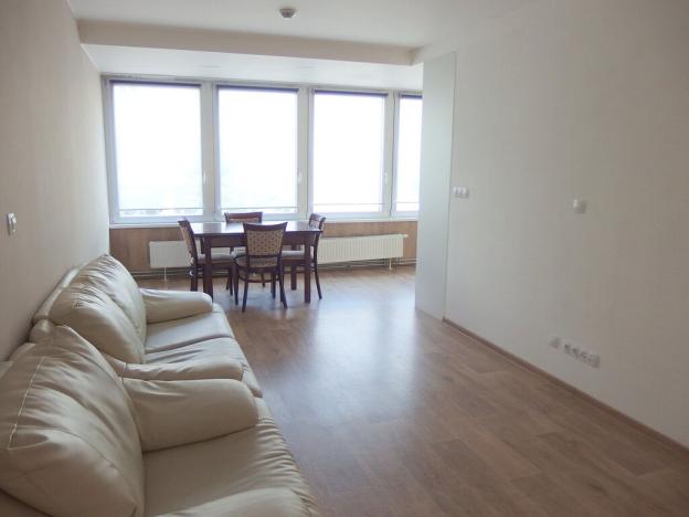 Pronájem bytu 3+kk, Zlín, Zarámí, 80 m2