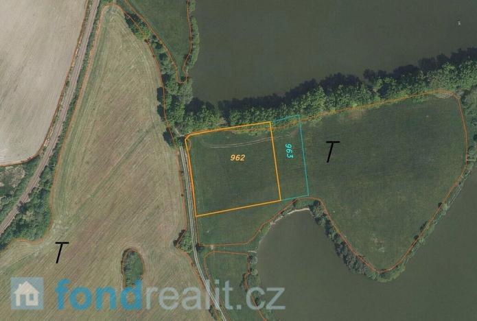 Prodej pozemku, Dříteň - Chvalešovice, 17515 m2