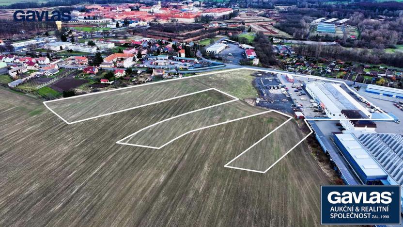 Prodej obchodního prostoru, Terezín, 4354 m2