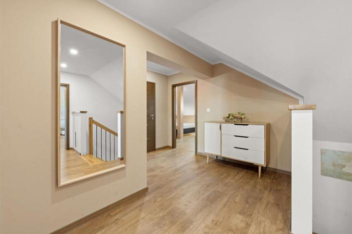 Prodej rodinného domu, Hrádek, 281 m2