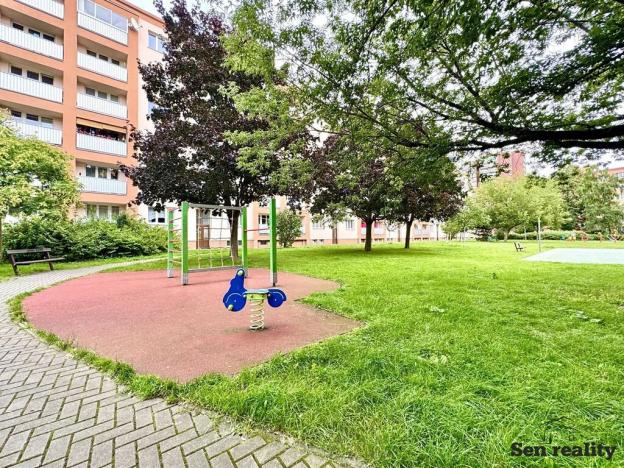 Prodej bytu 2+1, Kolín, Na Magistrále, 56 m2