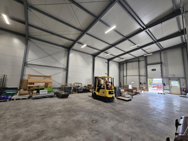 Pronájem skladu, Žebrák, Ke Hvězdárně, 732 m2